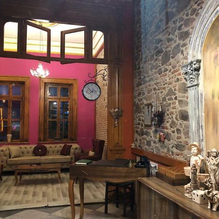 Laguna Otel Pansiyon Izmir Eksteriør billede